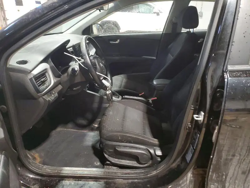 2018 KIA RIO LX  