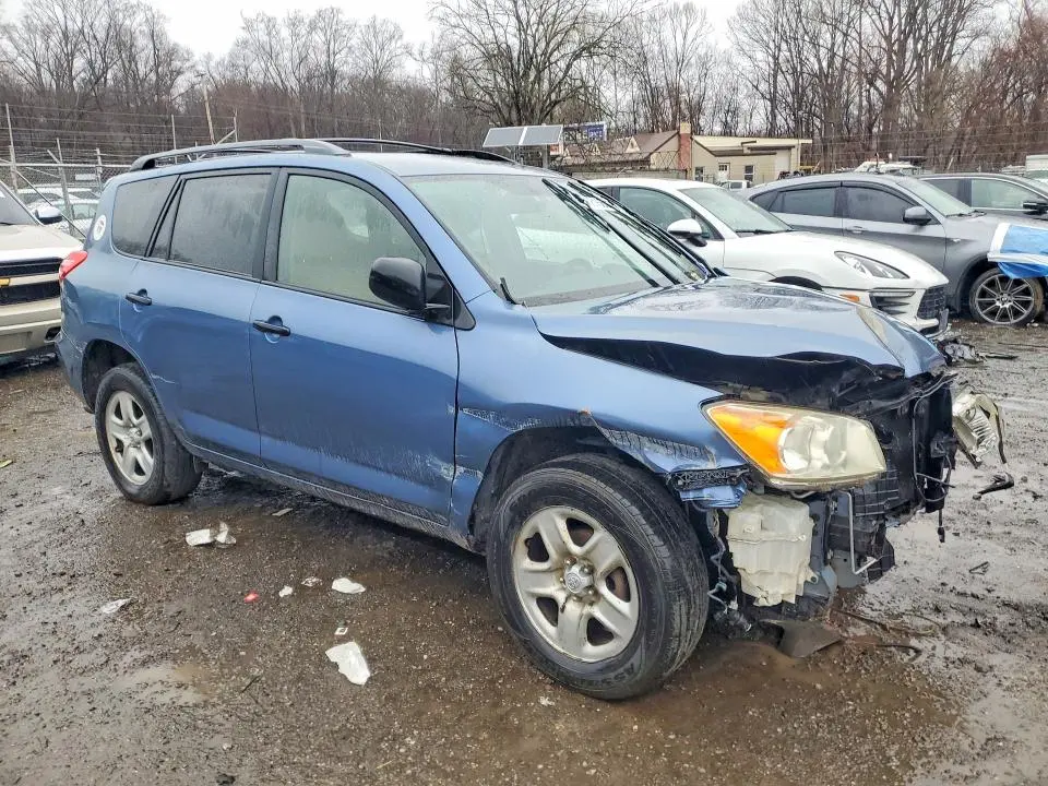 2011 TOYOTA RAV4 BASE  