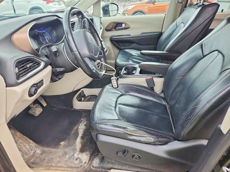 2017 CHRYSLER PACIFICA TOURING L PLUS  