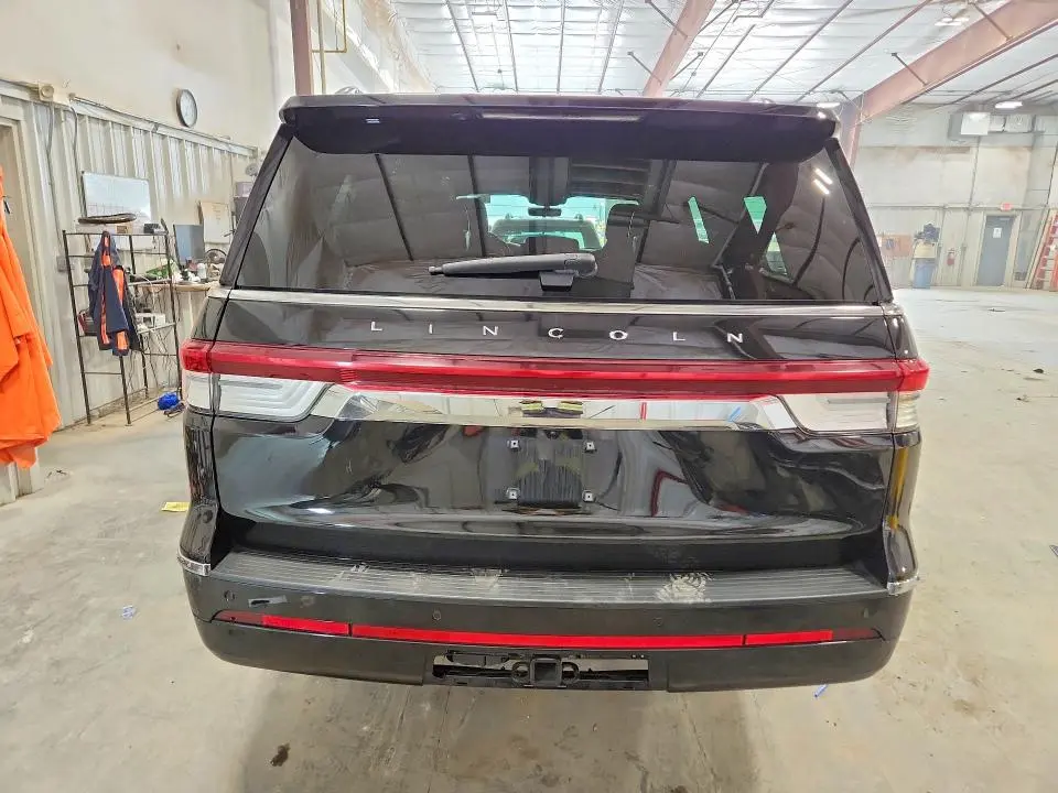 2022 LINCOLN NAVIGATOR L RESERVE  