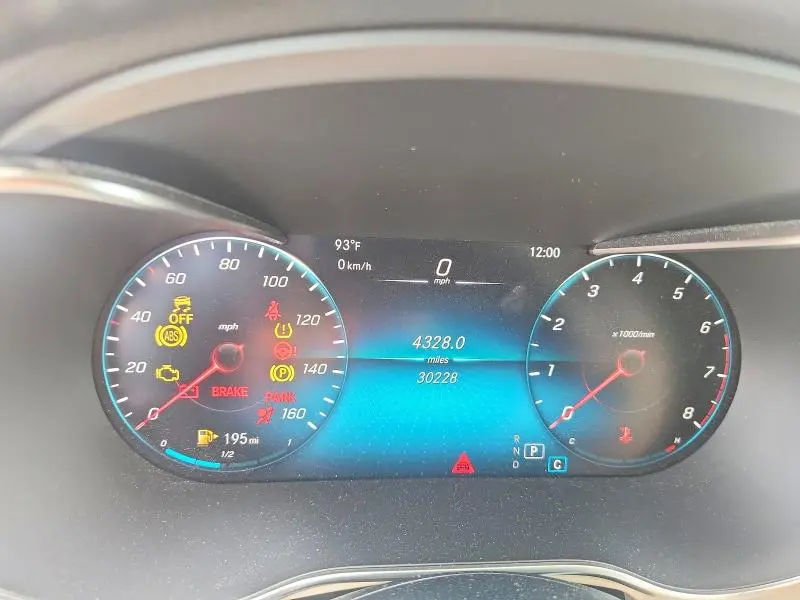 2021 MERCEDES-BENZ GLC 300 4MATIC  