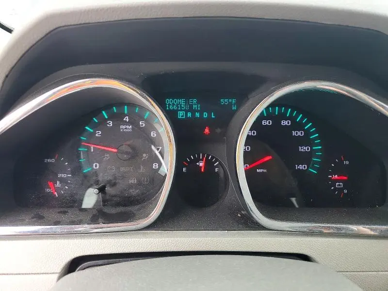 2011 CHEVROLET TRAVERSE LT  