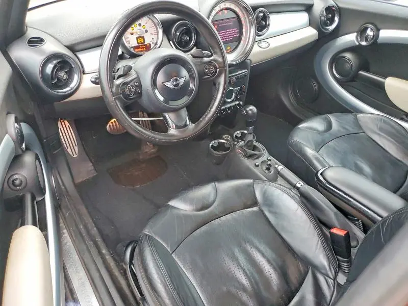2012 MINI COOPER S  