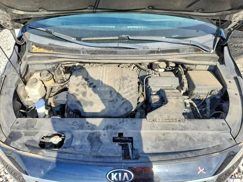2015 KIA SEDONA LX  