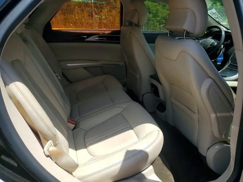 2016 LINCOLN MKZ   