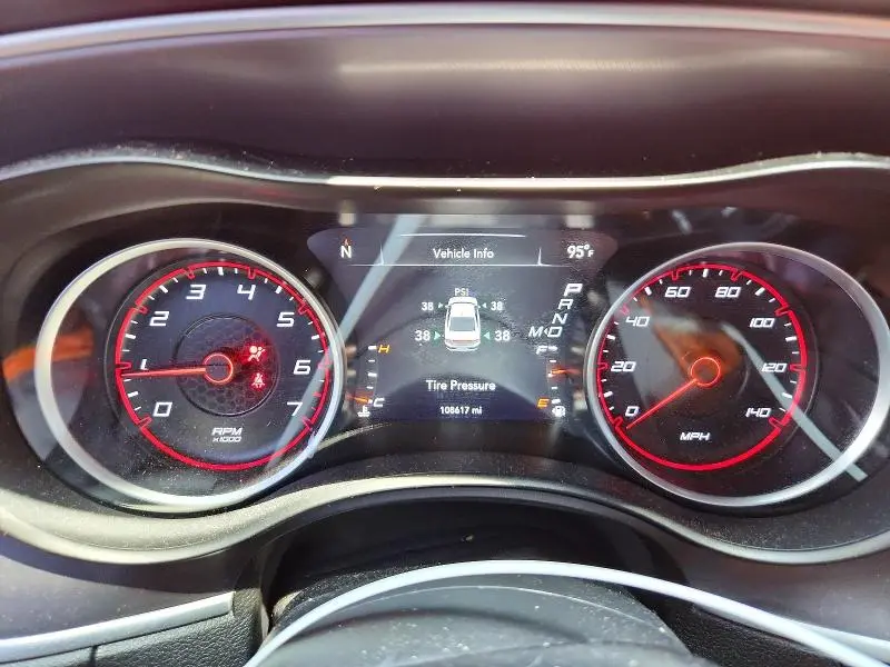 2022 DODGE CHARGER SXT  