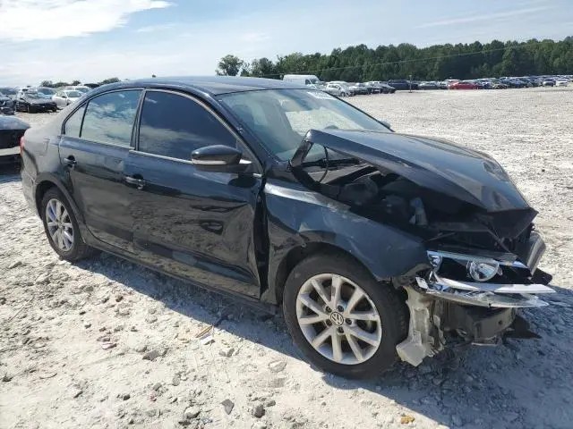 2012 VOLKSWAGEN JETTA SE  