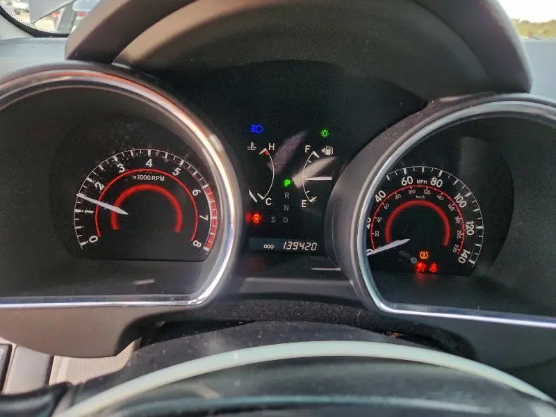 2010 TOYOTA HIGHLANDER   