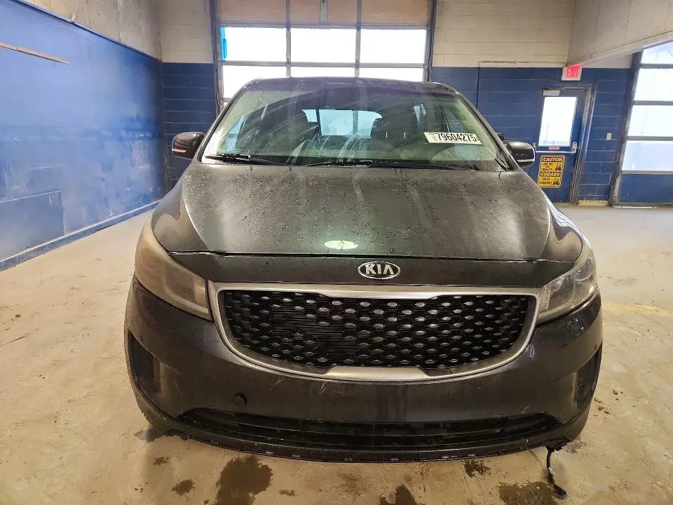 2018 KIA SEDONA LX  