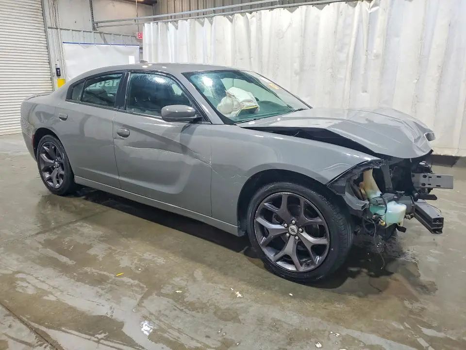 2019 DODGE CHARGER SXT  