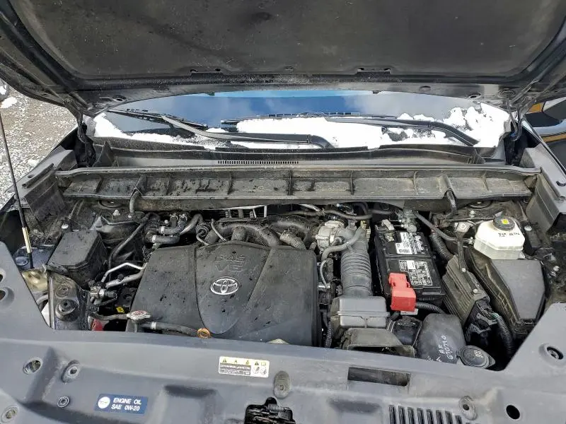 2020 TOYOTA HIGHLANDER XLE  