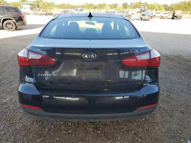 2016 KIA FORTE LX  