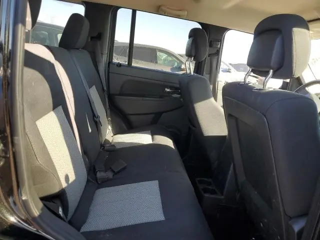 2010 JEEP LIBERTY SPORT  