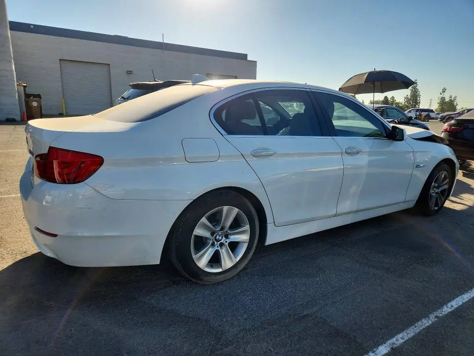 2013 BMW 528 I  