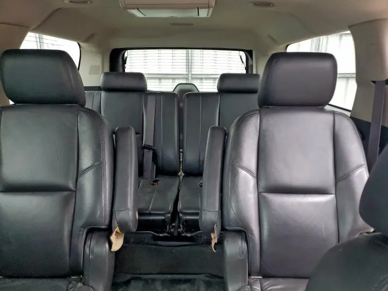 2012 CADILLAC ESCALADE ESV LUXURY  