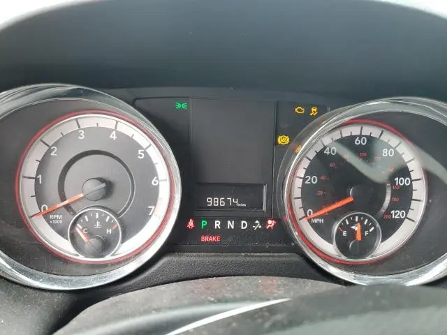 2016 DODGE GRAND CARAVAN SE  