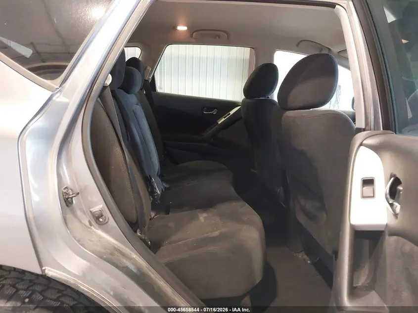2013 NISSAN MURANO SV