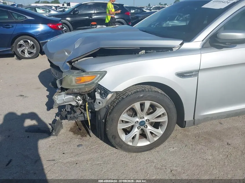 2011 FORD TAURUS SEL