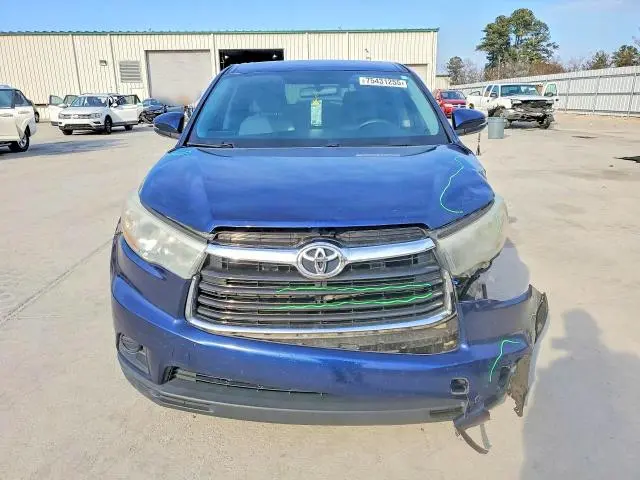 2016 TOYOTA HIGHLANDER LE  