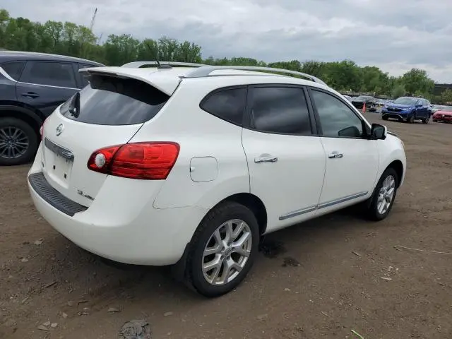 2013 NISSAN ROGUE S  