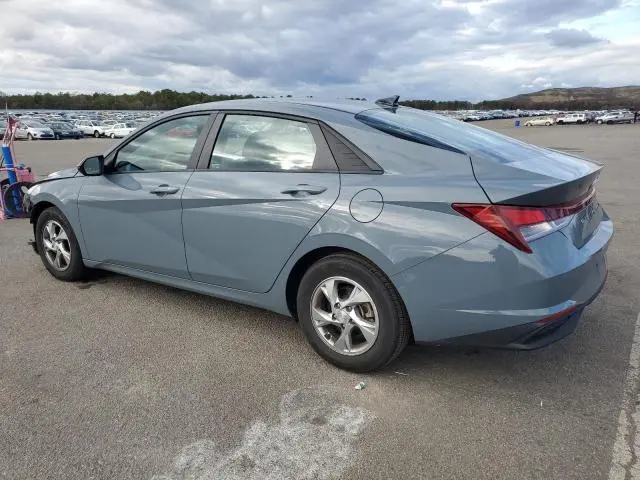 2022 HYUNDAI ELANTRA SE  