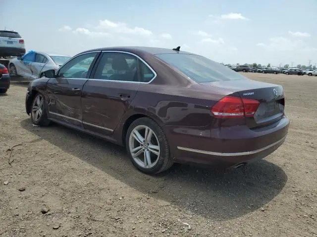 2013 VOLKSWAGEN PASSAT SE  