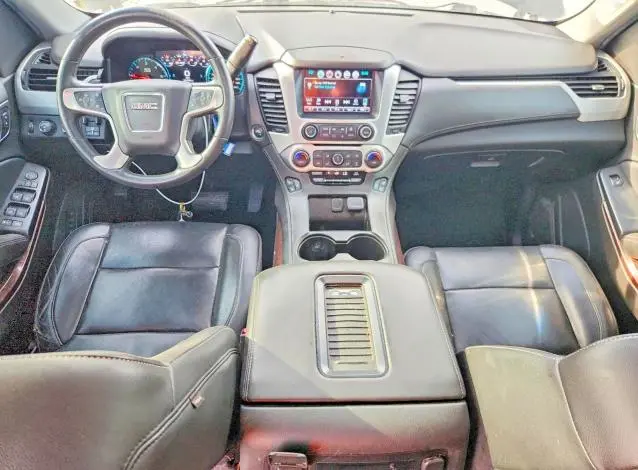 2017 GMC YUKON XL K1500 SLT  