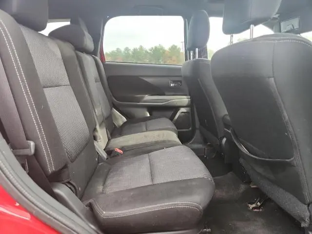 2018 MITSUBISHI OUTLANDER SE  