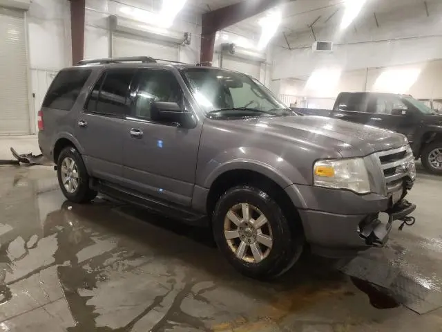 2010 FORD EXPEDITION XLT  
