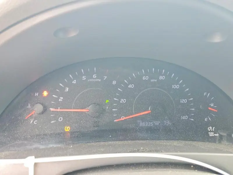 2011 TOYOTA CAMRY LE  
