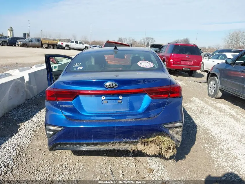 2019 KIA FORTE LXS