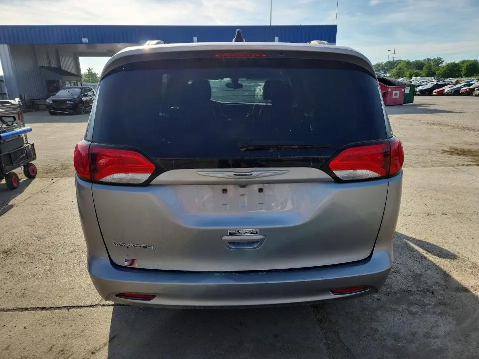 2021 CHRYSLER VOYAGER LXI  