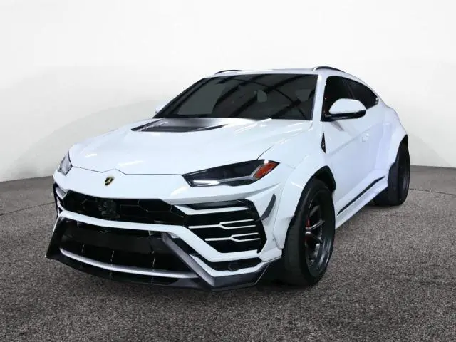 2020 LAMBORGHINI URUS   