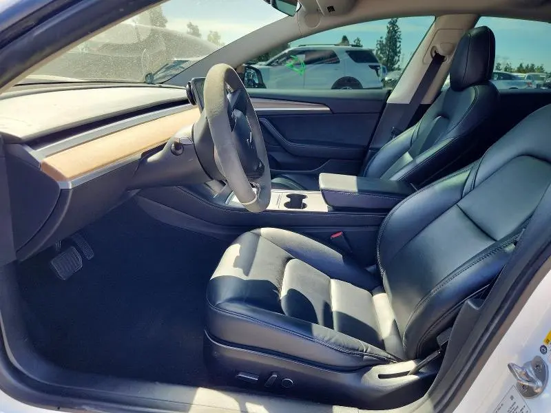 2021 TESLA MODEL 3   