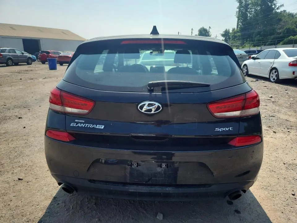 2018 HYUNDAI ELANTRA GT SPORT  
