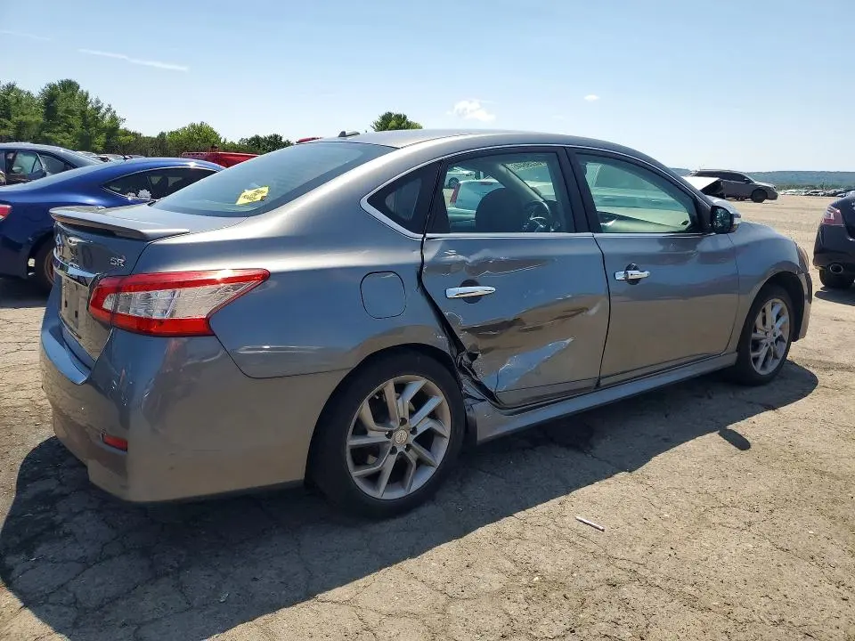 2015 NISSAN SENTRA SR  