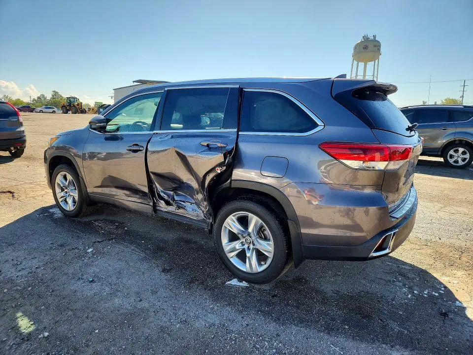 2017 TOYOTA HIGHLANDER LIMITED  