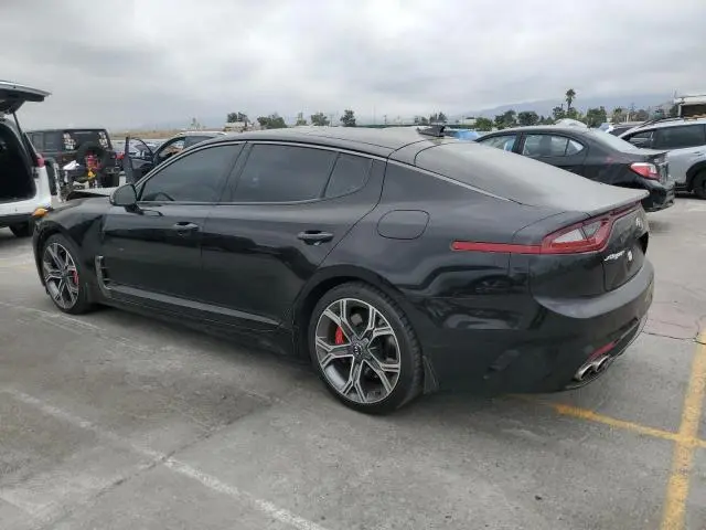 2019 KIA STINGER GT2  