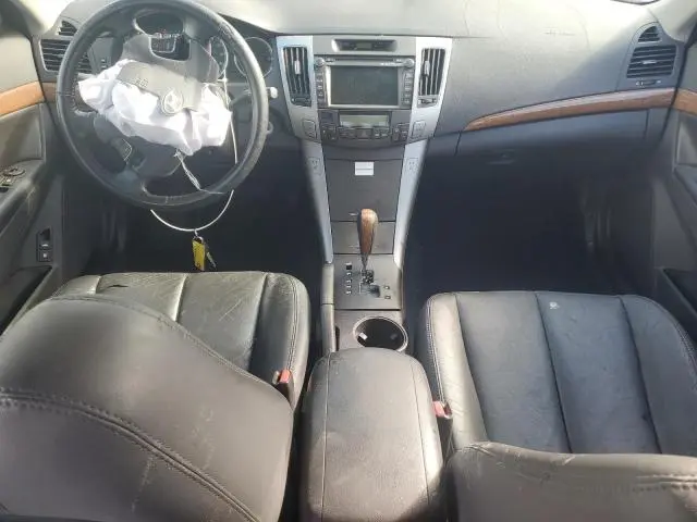 2010 HYUNDAI SONATA SE  