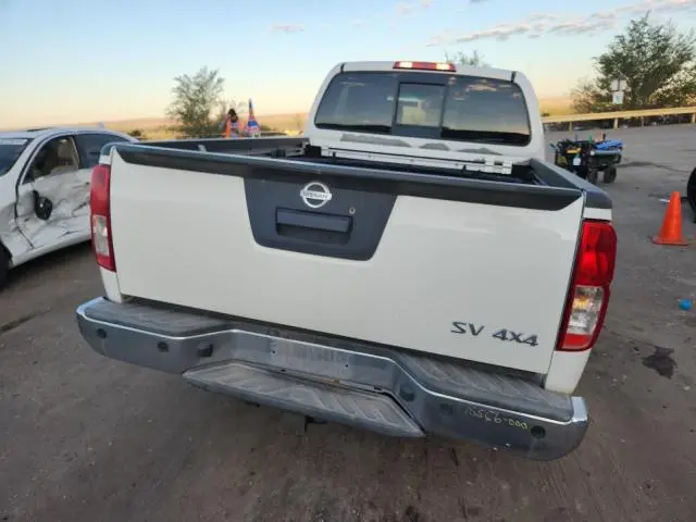 2017 NISSAN FRONTIER SV  