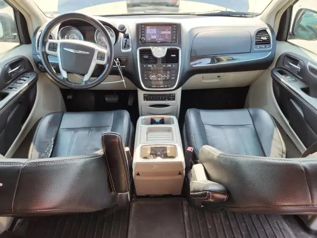 2013 CHRYSLER TOWN & COUNTRY TOURING L  
