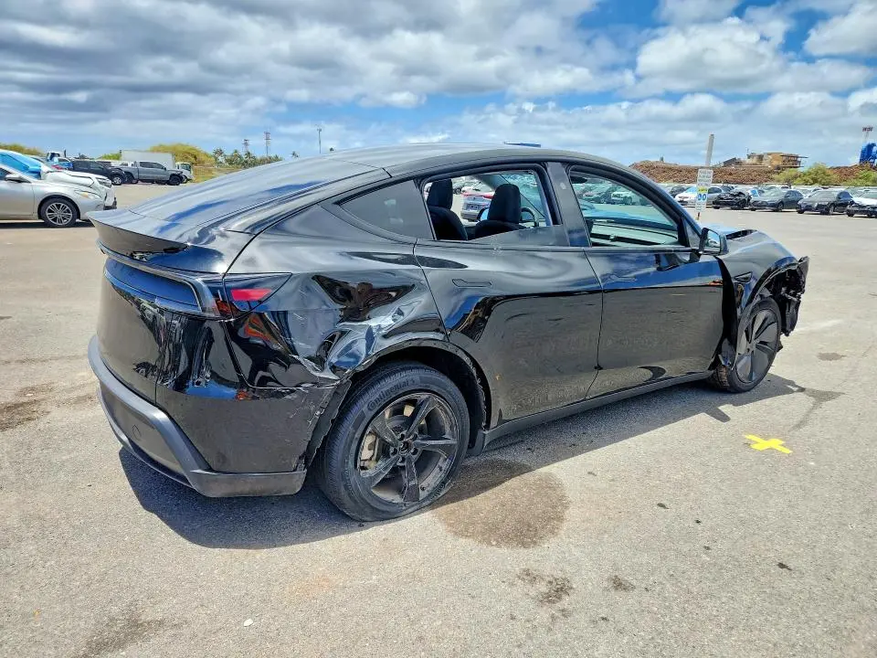 2026 TESLA MODEL Y   