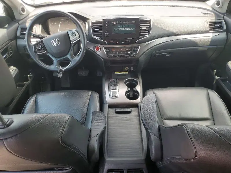 2022 HONDA PILOT SE  