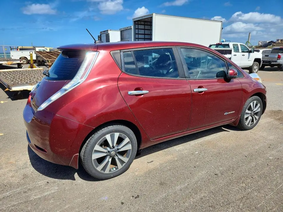 2016 NISSAN LEAF SV  