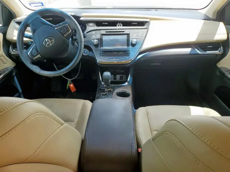 2016 TOYOTA AVALON XLE  