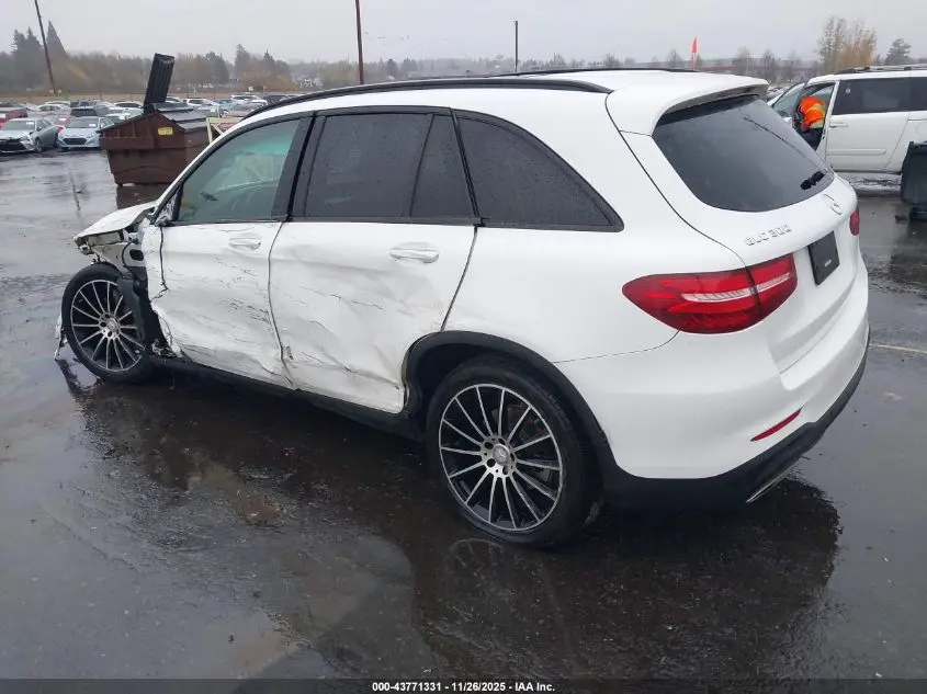 2016 MERCEDES-BENZ GLC 300 4MATIC