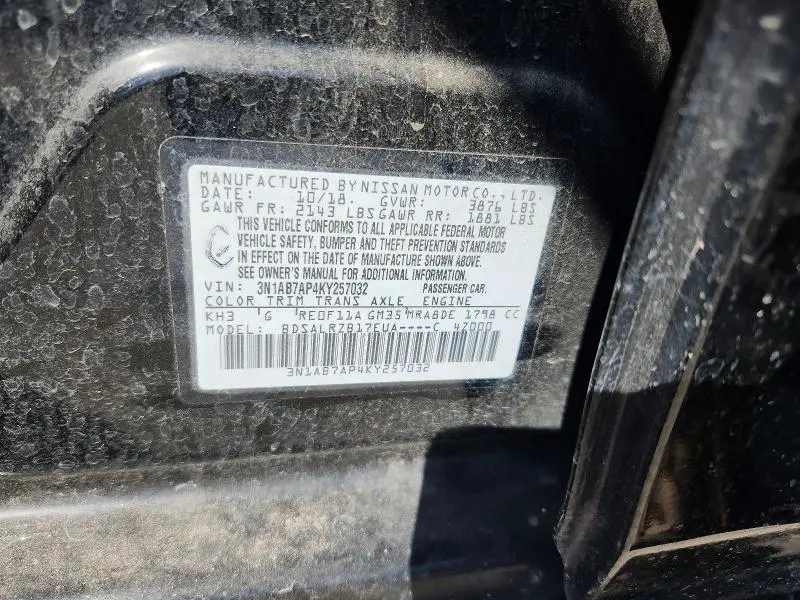 2019 NISSAN SENTRA SR  