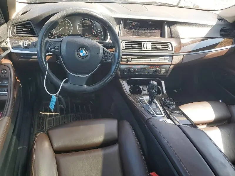 2015 BMW 528 XI  