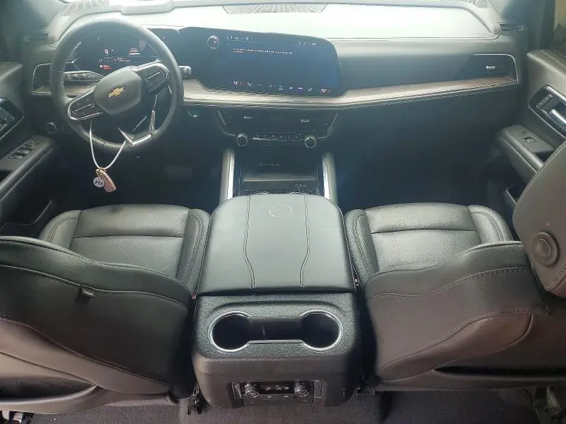 2025 CHEVROLET SUBURBAN C1500 LT  