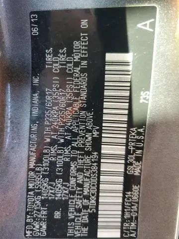 2013 TOYOTA SIENNA LE  